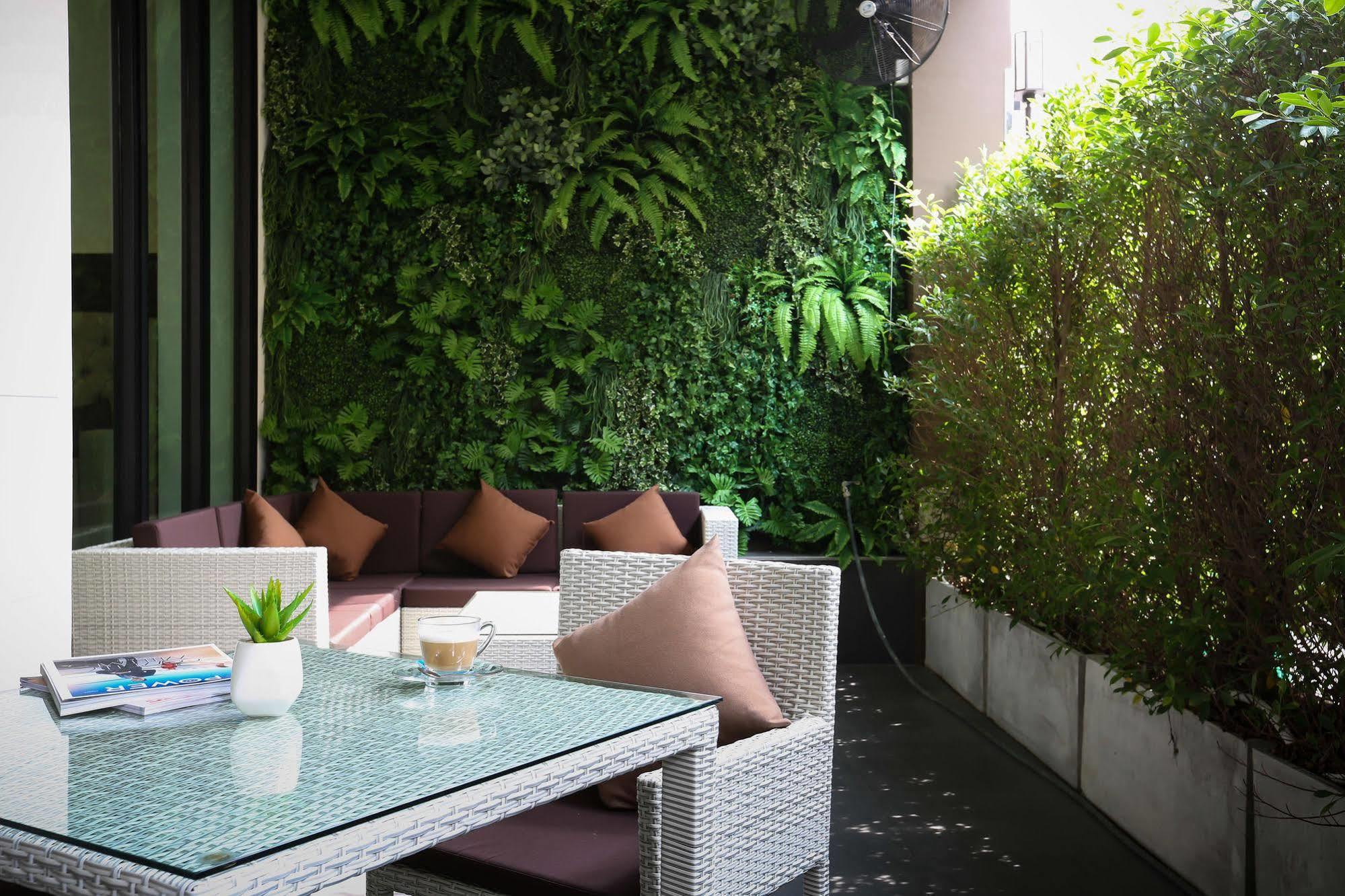 The Sathon Vimanda Hotel Бангкок Екстер'єр фото